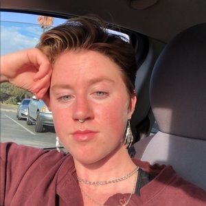 Meet your Posher, Maddy